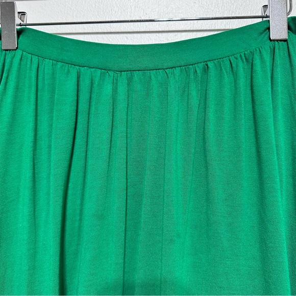 Mossimo Green Comfy Asymmetrical Elasticized Waistband Soft Skirt Size Small - Picture 4 of 6